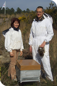 UTPLA apiculteurEvelyne et Frédéric W.