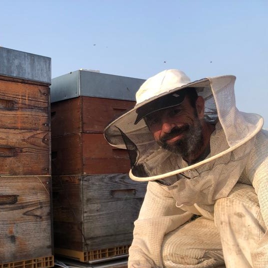 UTPLA apiculteur Nicolas DESFORGES