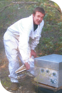 UTPLA apiculteur Francois GROS