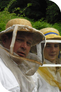 UTPLA apiculteur Bruno  HOUBRON