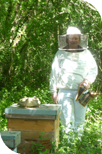 UTPLA apiculteurVéronique B.