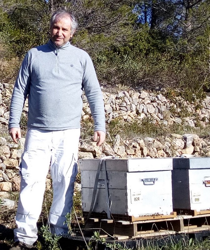 UTPLA apiculteur Frédéric JULIEN