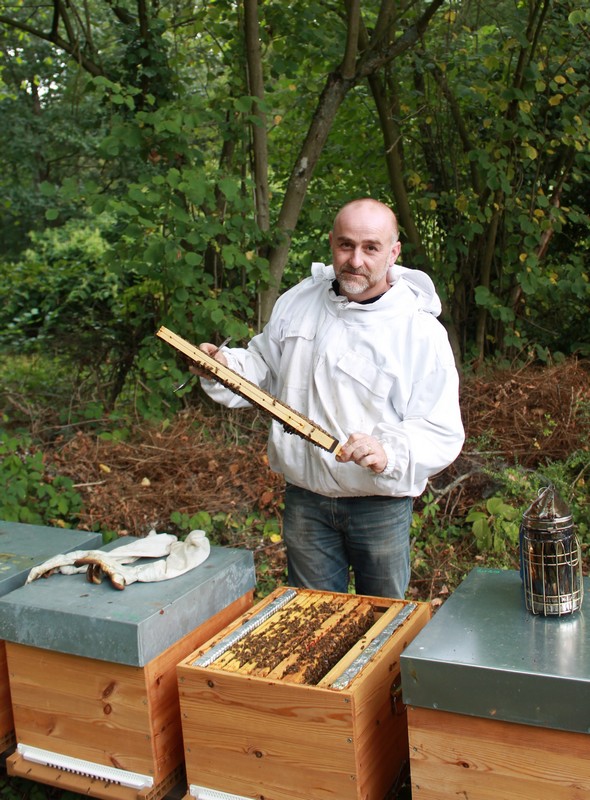 UTPLA apiculteur Franck DELANNOY