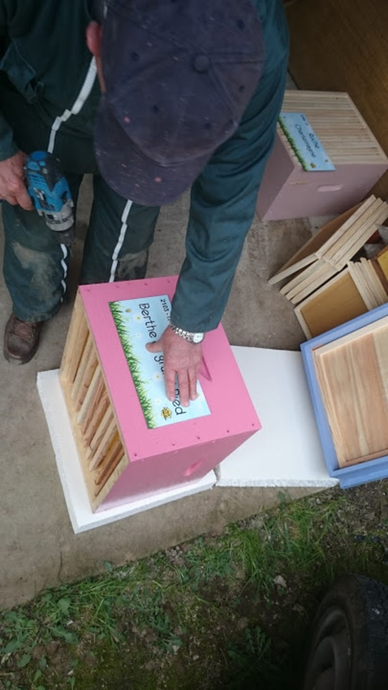 La ruche Berthe au Grand Pied