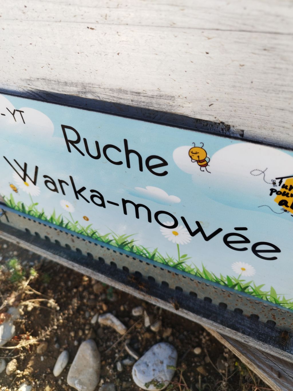 La ruche Warka-mowée